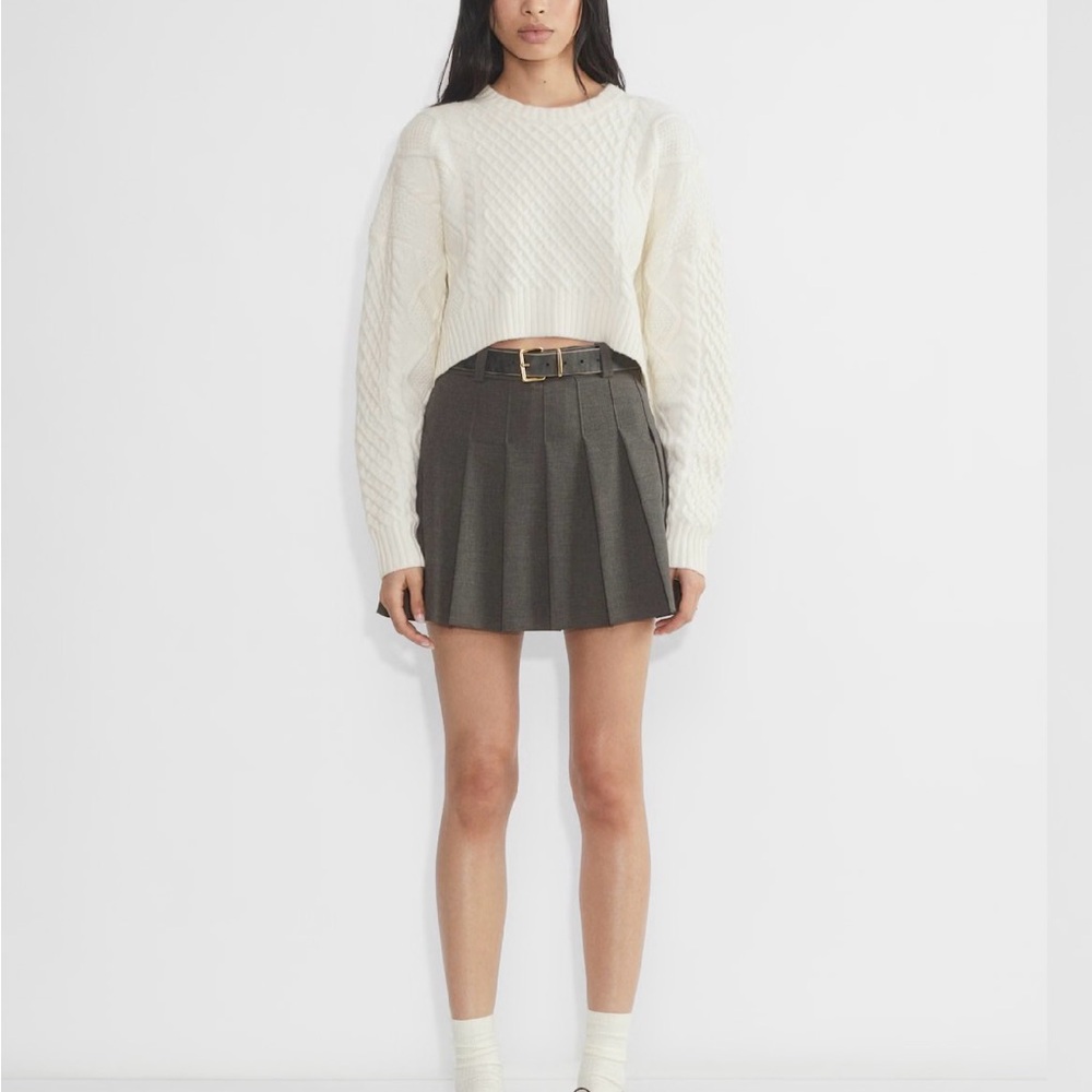 Aritzia Peggy Cropped Sweater